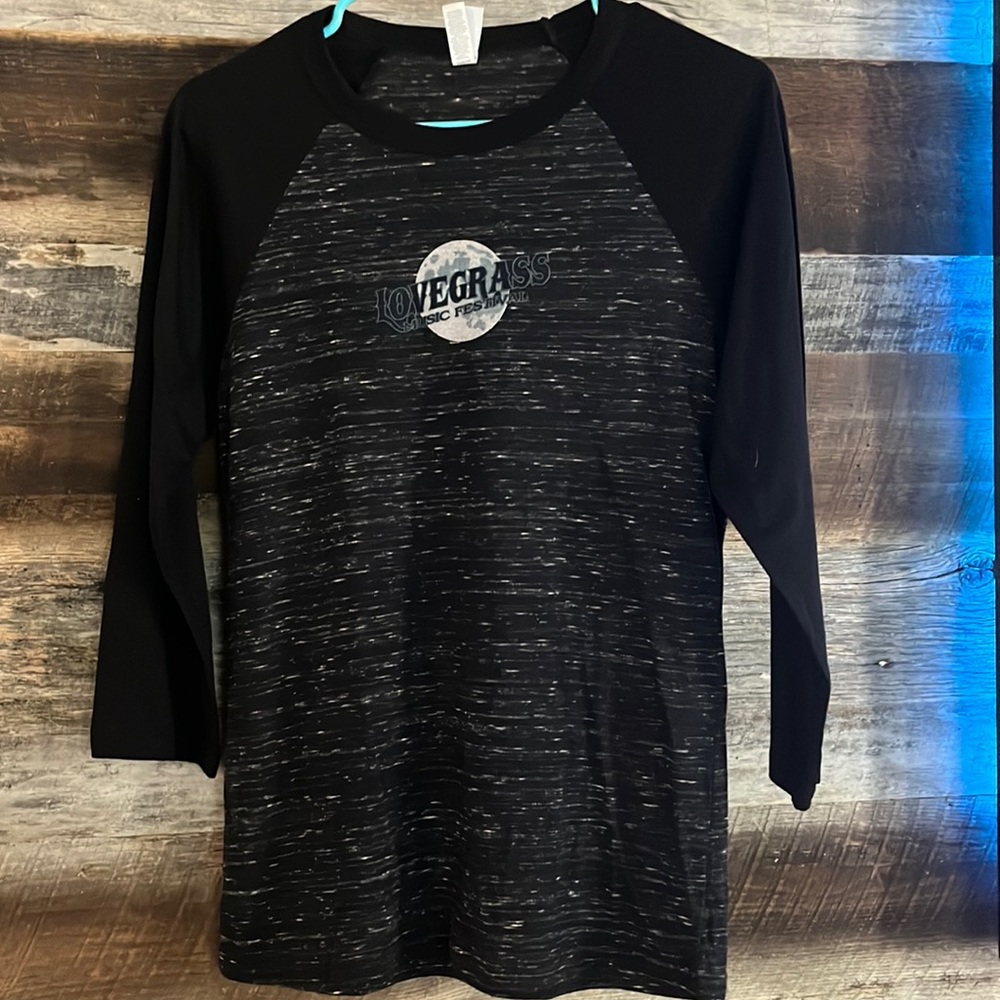 Lovegrass Raglan T-shirt